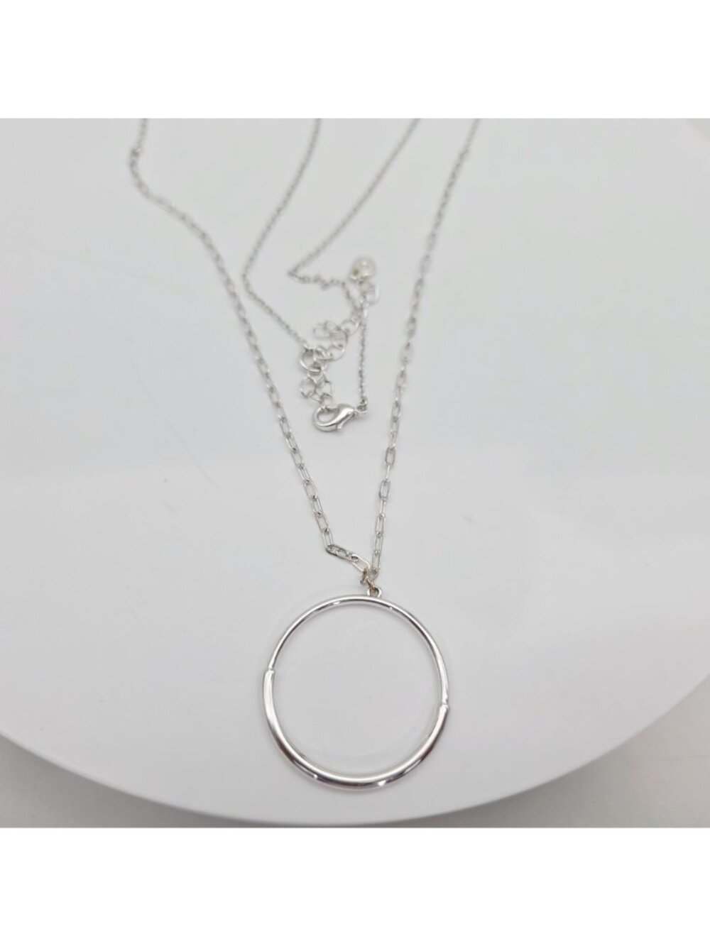LC Minimalist Silver Circle Pendant Necklace Adjustable Chain Lobster Clasp - Picture 3 of 5